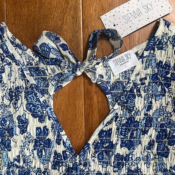 SIENNA SKY Floral Peplum Open Back Top Size L Blue Cottage Fairy Coquette - Picture 2 of 10